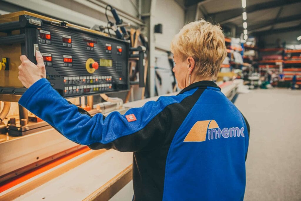 Schweißmaschine Intema GmbH