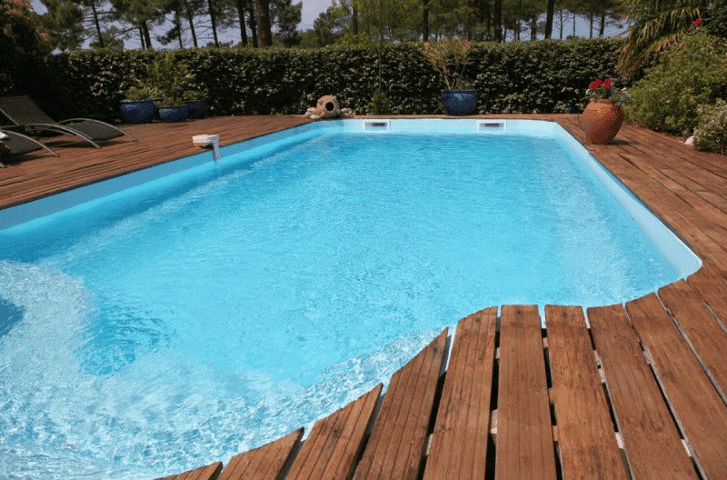 Poolplane befestigen | Holzboden