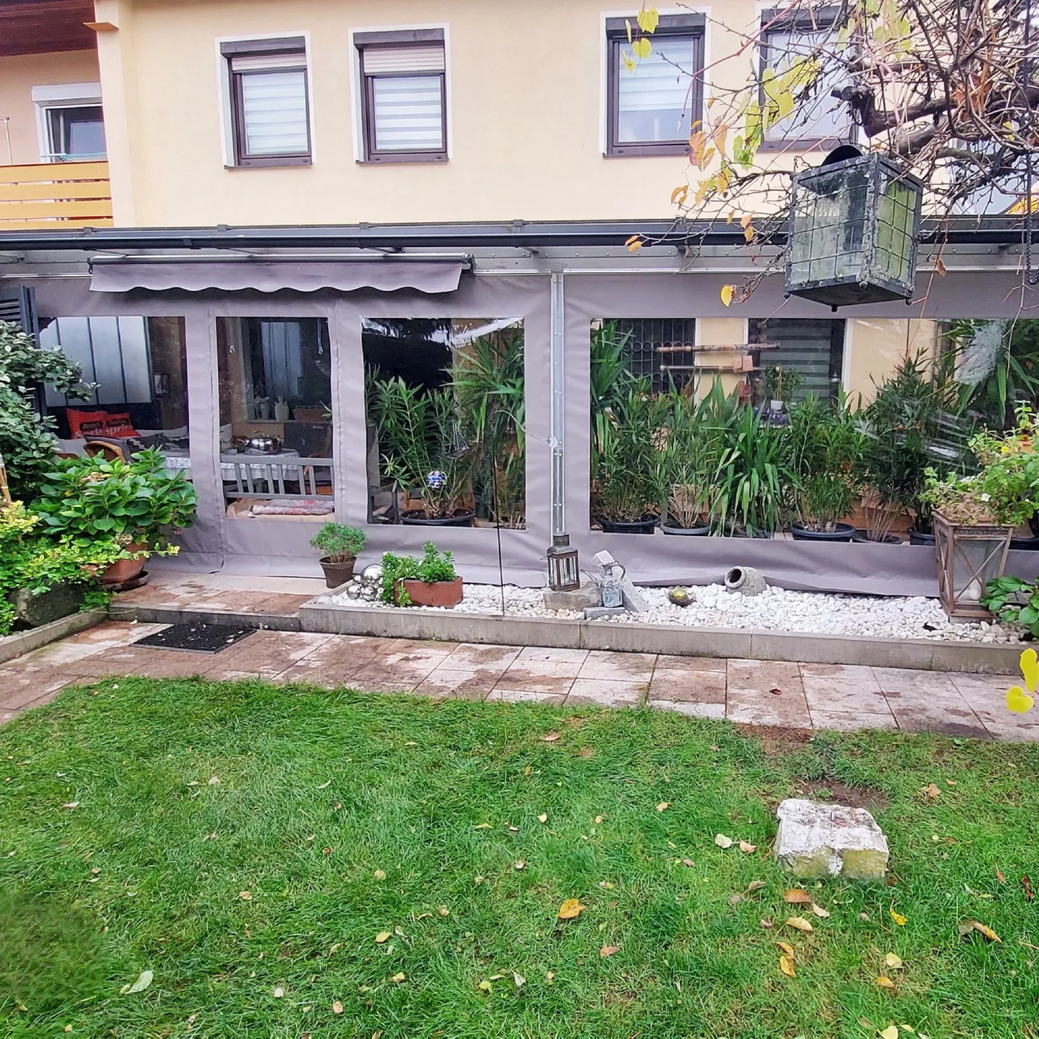 Terrassenplane für Gewächshaus