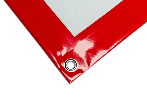 Transparente_Plane_nach_Maß_Saum_RotRAL3002_Rundöse_nickel