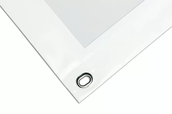 Transparente_Plane_nach_Maß_Saum_WeißRAL9016_Ovalöse_nickel
